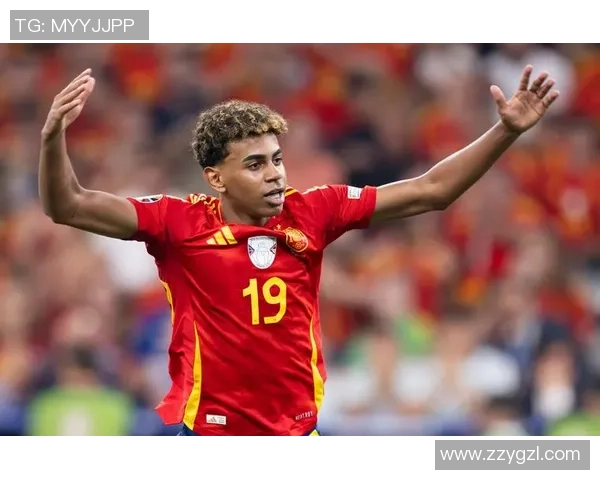 足球明星真实身高揭秘 比肩巨星的身高对比与影响分析